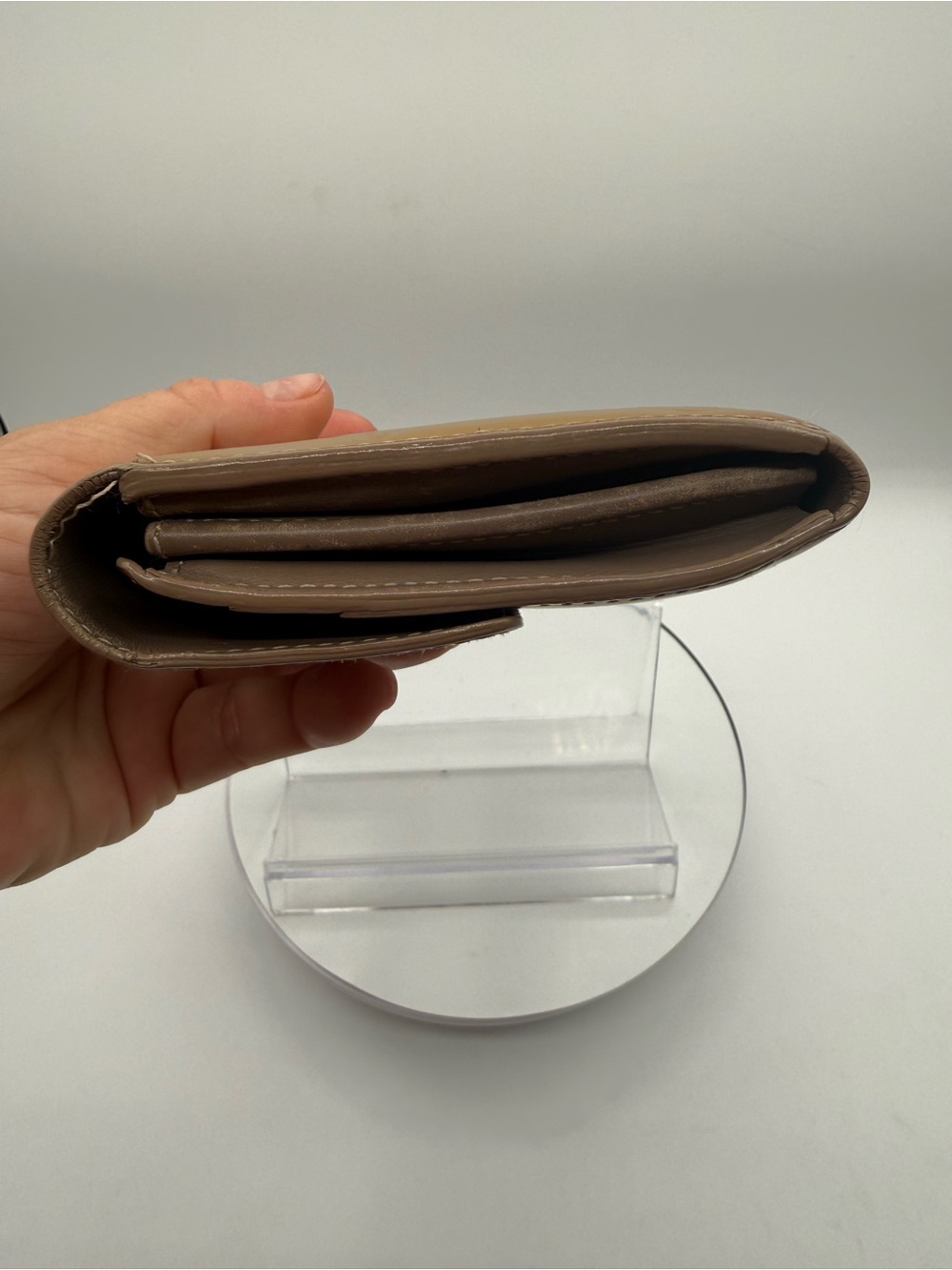 Louis Vuitton Bronze Vernis wallet rare color/COA - Picture 3 of 16